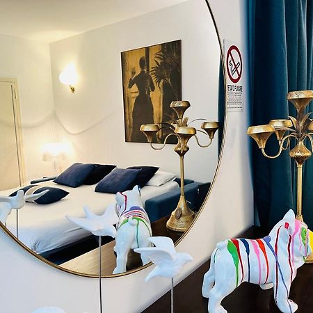 Comecasa Duomo - San Babila Lovely Apartment Milánó Kültér fotó