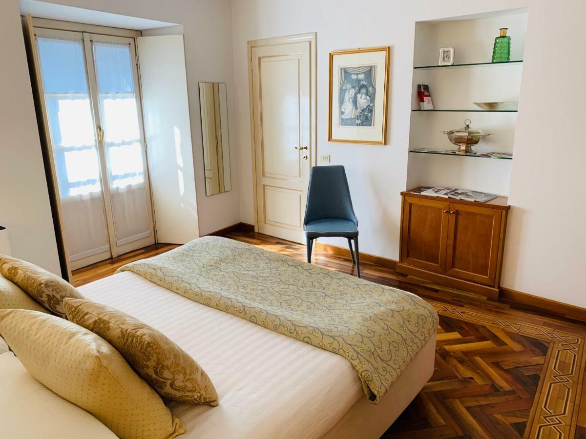 Comecasa Duomo - San Babila Lovely Apartment Milánó Kültér fotó